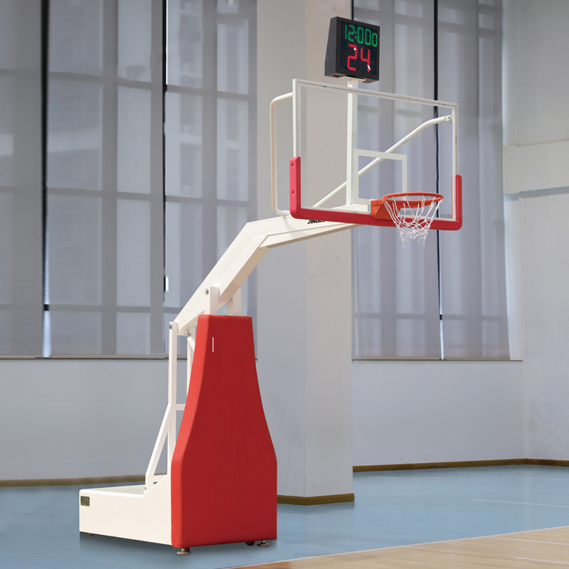 威?；@球架場(chǎng)地